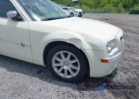 2008 Chrysler 300C Hemi from USA, damaged, VIN 2C3LA63H68H225341